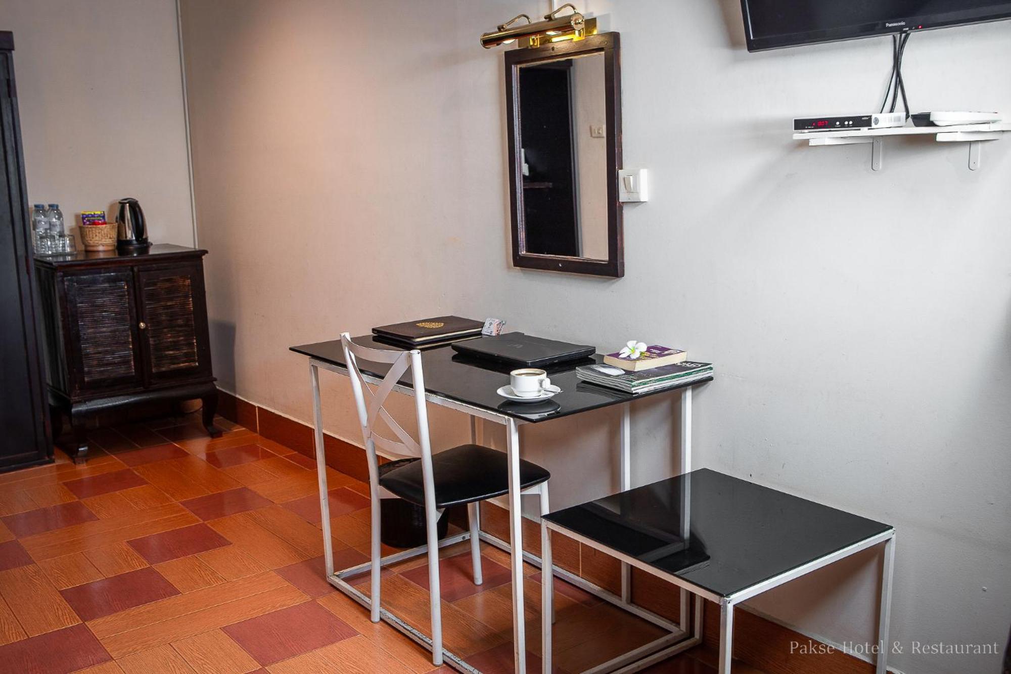 Pakse Hotel & Restaurant Экстерьер фото
